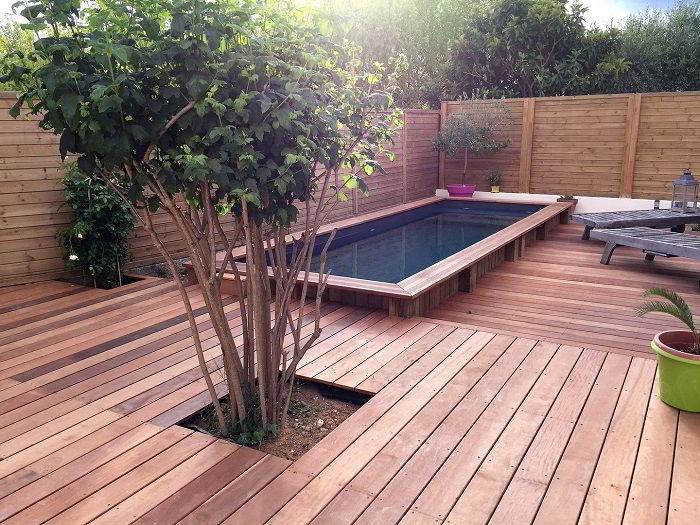 Um deck para piscina em madeira itaúba fica lindo!